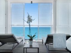 Light Up Your Bedroom (Or Not!): How to Choose the Perfect Blinds for Your Bedroom Light Up Your Bedroom